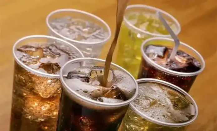 سافٹ ڈرنکس